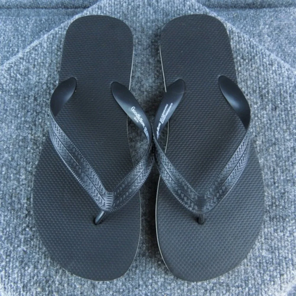 Goodfellow  Men Flip Flop Sandals Size 9-10 Medium Black‎ Synthetic Slip On